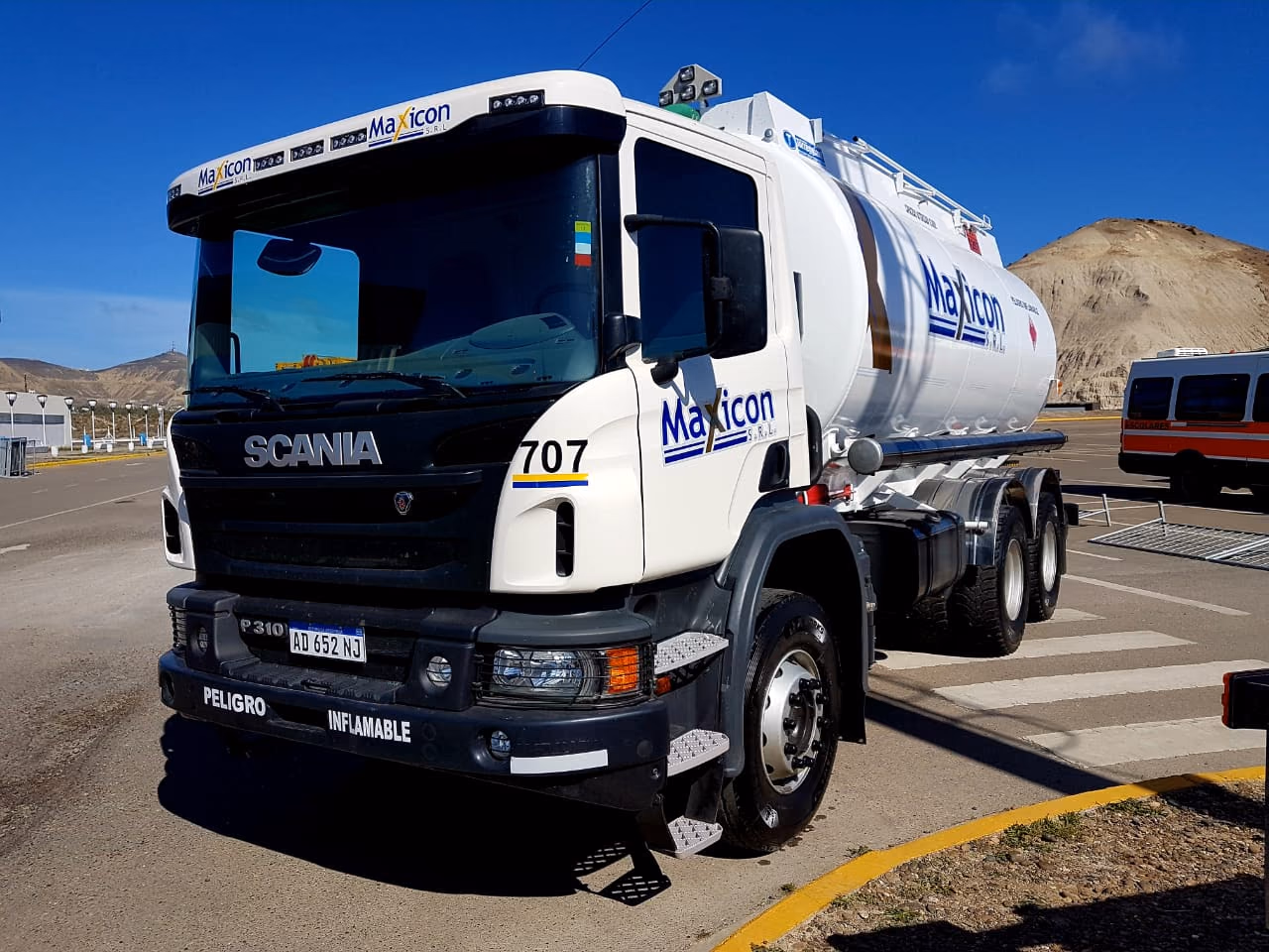 Cisterna de combustible de Maxicon